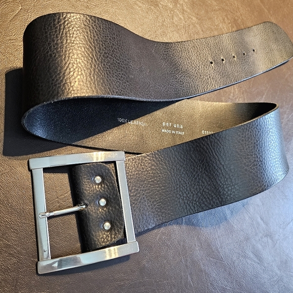 SOLD size 18-22 - wide leather belt, fits waist 35-40in (89-102cm) - M&S Per Una - Picture 2 of 16